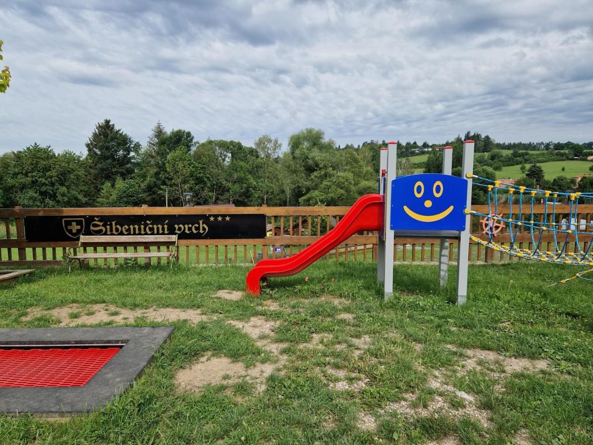 Sport-Hotel Sibenicni Vrch Mnichovice Exterior foto