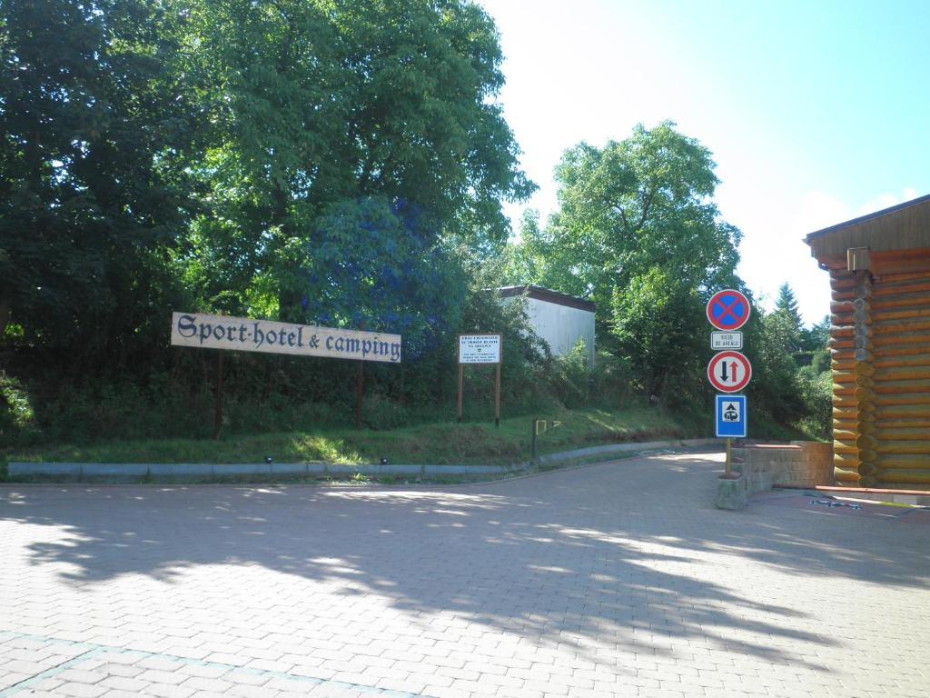 Sport-Hotel Sibenicni Vrch Mnichovice Exterior foto